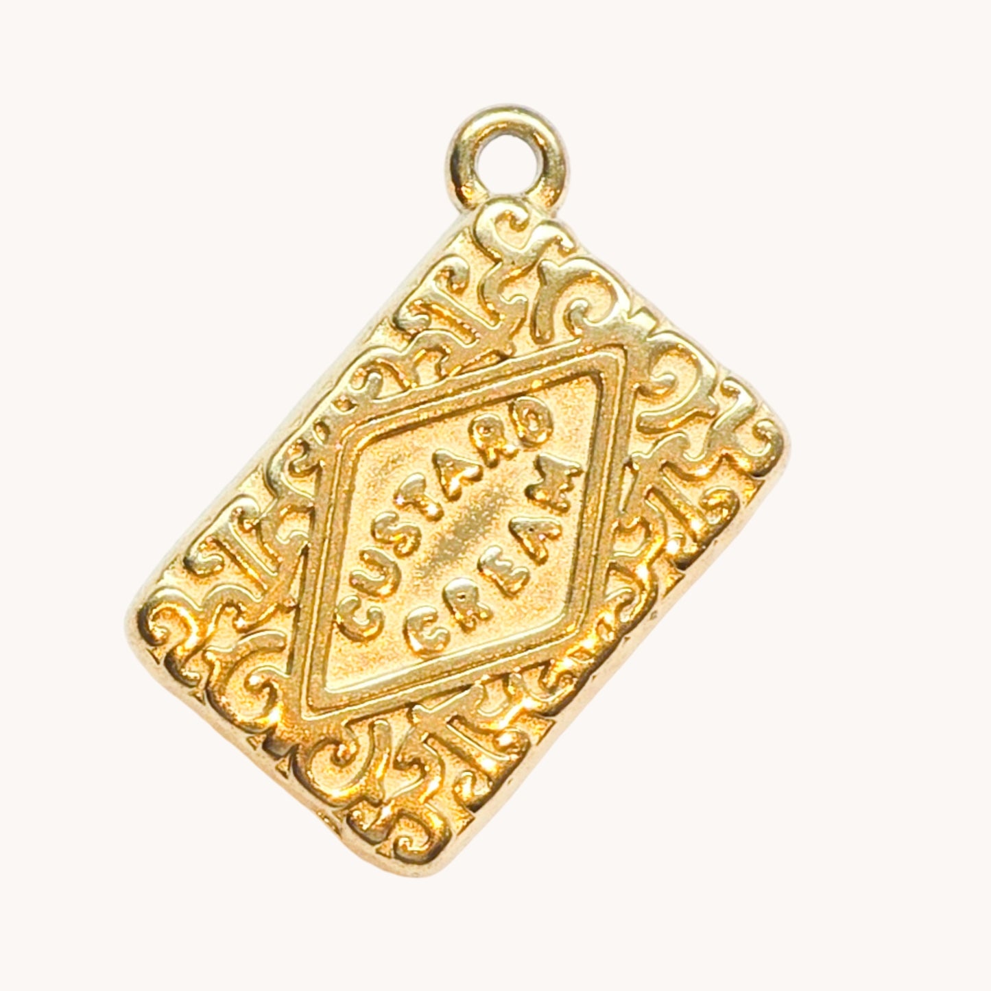 Gold Vintage Ornate Charm
