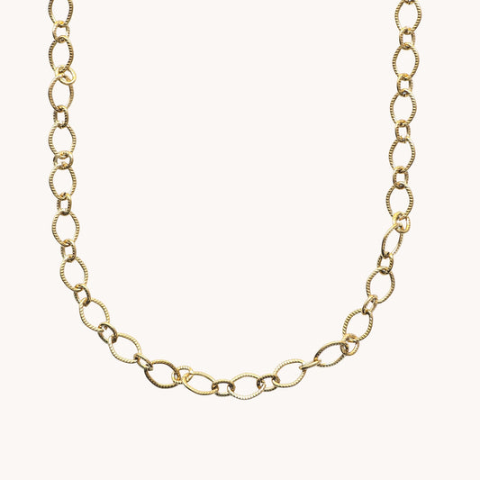 Gold Twisted Link Chain Necklace