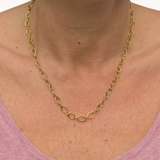 Gold Twisted Link Chain Necklace